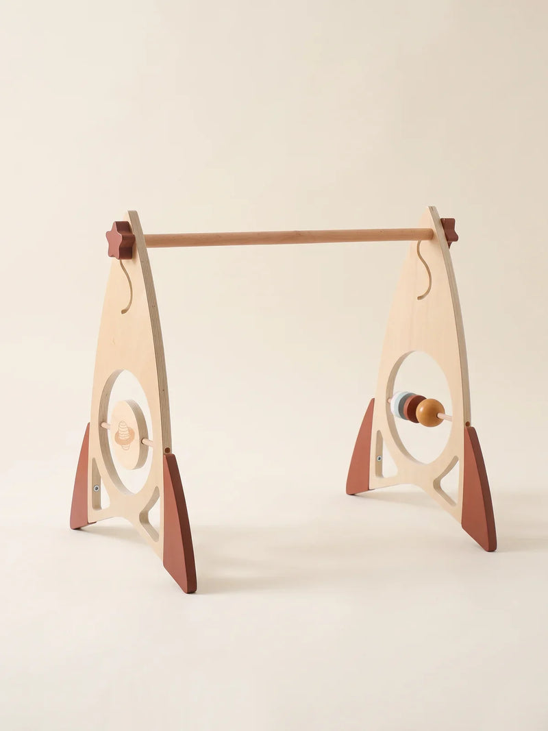 Arche d'éveil en bois, fusée, vue de face